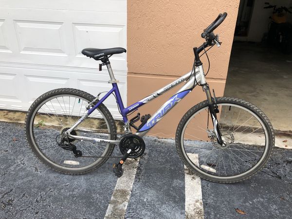 triax mountain bike 26