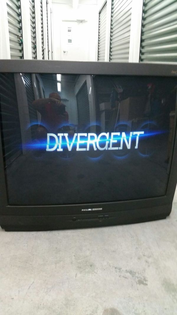 (FREE) Philips smart plus 36 inch CRT TV for Sale in New Port Richey