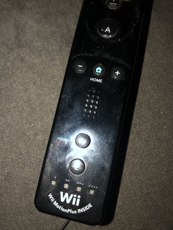 Black wii remote for Sale in Lake Elsinore, CA OfferUp