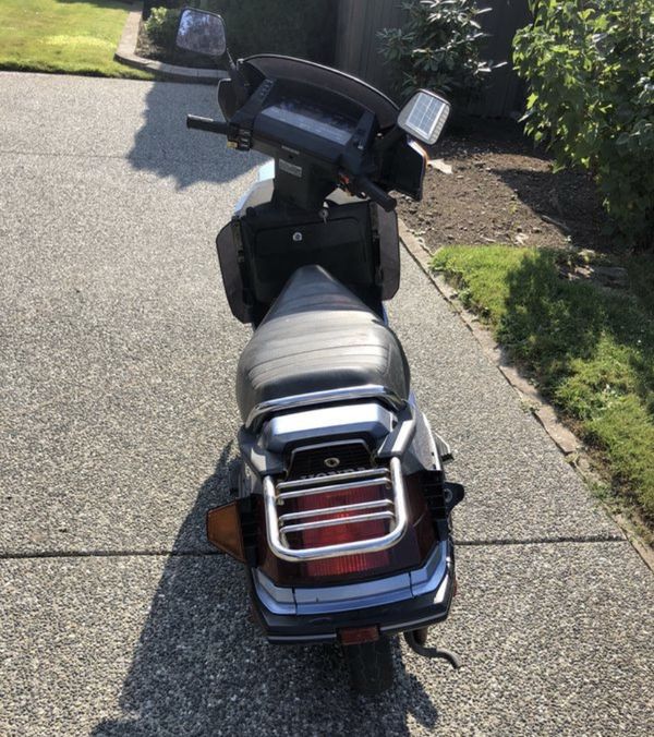 1986 Honda Elite 150 Deluxe Scooter for Sale in Renton, WA OfferUp