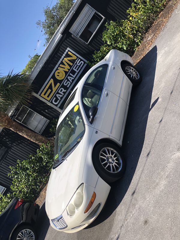 I HAVE CARS STARTING AT 800 CASH for Sale in West Palm