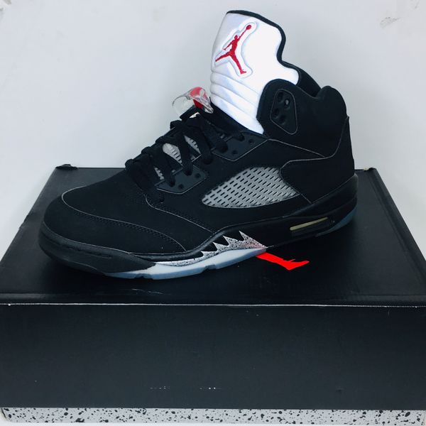 AIR JORDAN 5 RETRO OG, BLACK/FIRE RED-METALLIC SILVER-WHITE for Sale in Port St. Lucie, FL - OfferUp