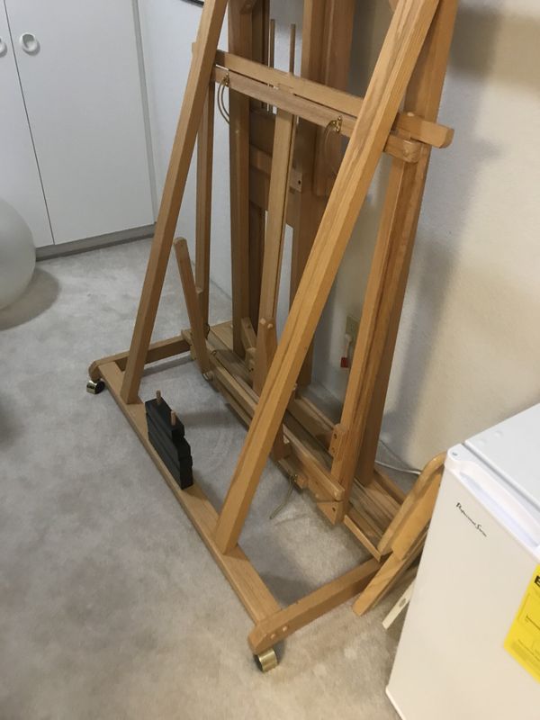 Hughes 3000 Artist Easel Barely used in excellent condition! for Sale