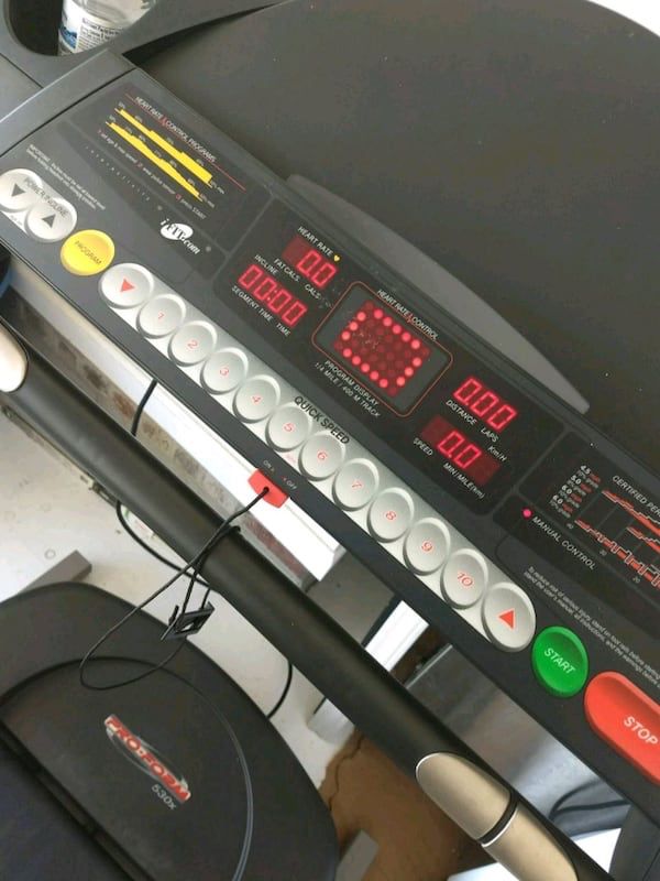 proform-530x-treadmill-for-sale-in-kent-wa-offerup