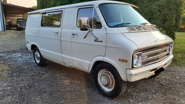 1977 Dodge B300 Tradesman for Sale in Everett, WA - OfferUp