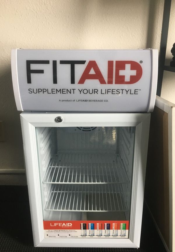 Mini Fitaid Fridge for Sale in National City, CA OfferUp