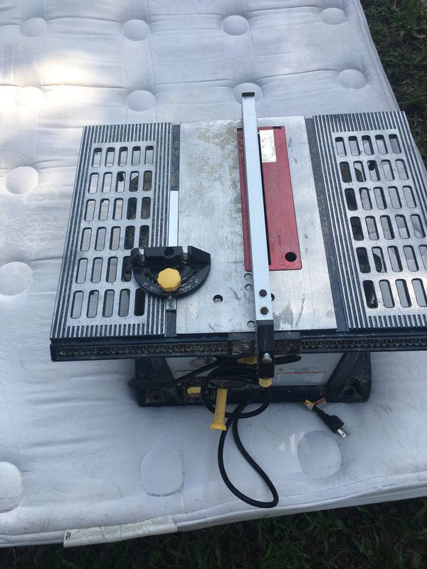 Chicago Electric Table Saw Free for Sale in Pompano Beach, FL - OfferUp