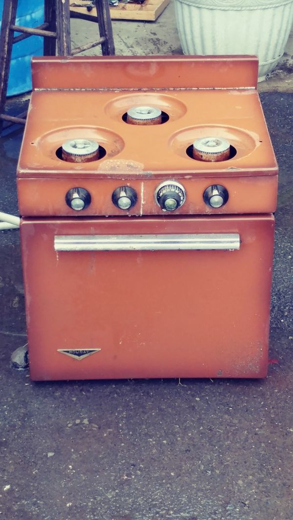 1969 trailer gas stove needs work. for Sale in Yakima, WA OfferUp