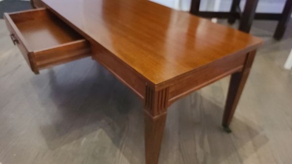 Mersman 7692 Antique Coffee Table For In Chicago Il Offerup - Mersman Coffee Table 7692 Mersman 7692 Antique Coffee Table For In Chicago Il Offerup - Mersman Coffee Table 7692
