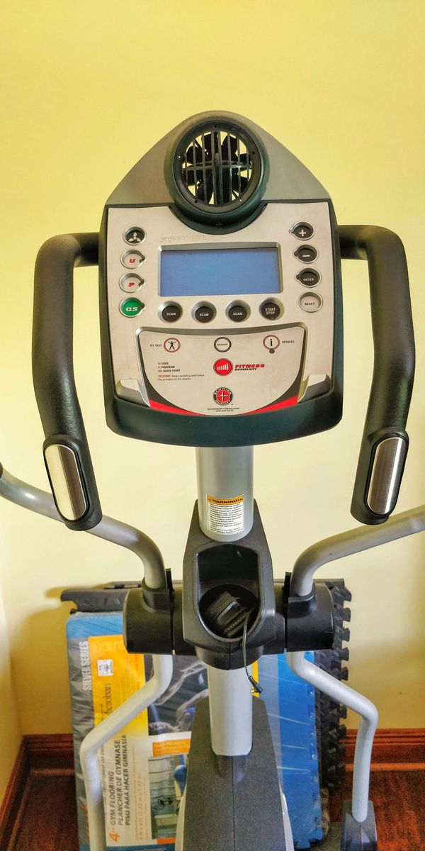 Schwinn 438 Elliptical for Sale in Miami Beach, FL OfferUp