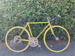 1972 vintage schwinn le tour original for Sale in Norwalk, CA