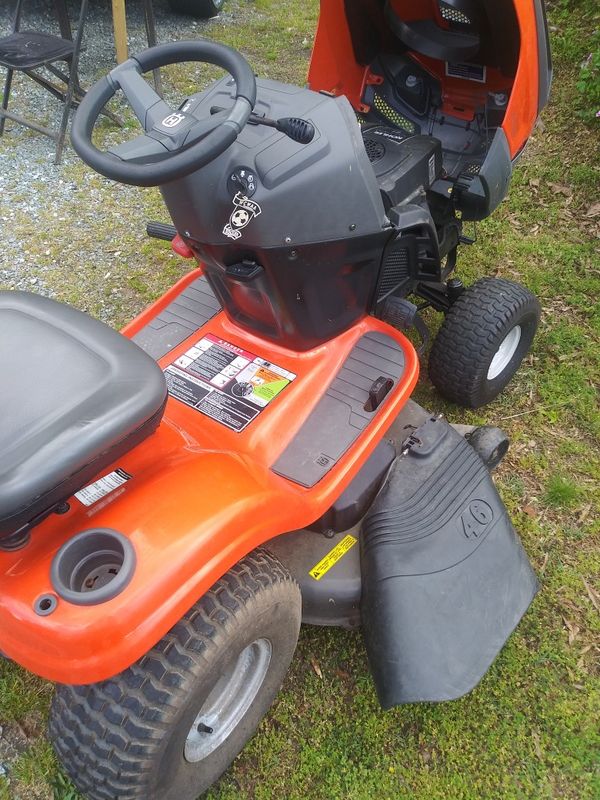 2013 Husqvarna YTH 21K46 riding mower for Sale in Burlington, NC OfferUp