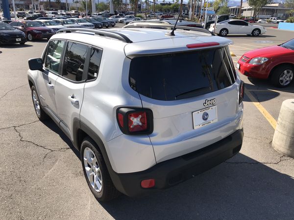 2017 Jeep Renegade Latitude SUV for Sale in Las Vegas, NV