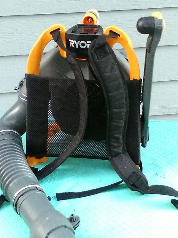 Ryobi RY09600 Backpack Blower 180 mph GasPowered with Electric Start for Sale in Puyallup, WA