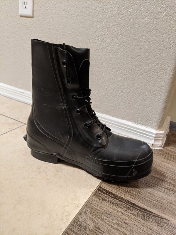 Military Mickey mouse boots size 10 regular men's for Sale in Phoenix ...