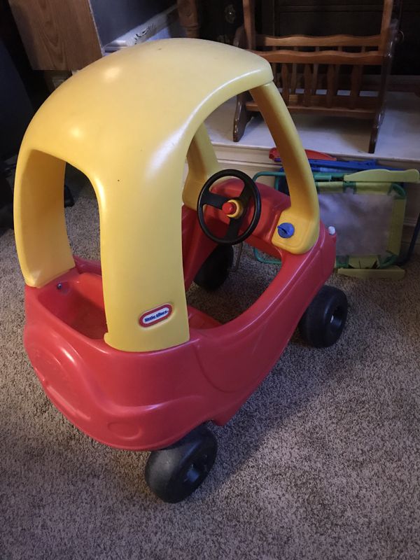 Little Tikes car - perfect wheels & horn! for Sale in Bothell, WA - OfferUp