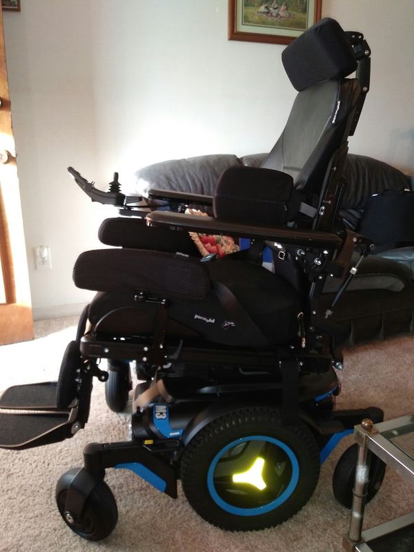 (Brand New) NuMotion Power Wheelchair Permobil (Plus Accessories