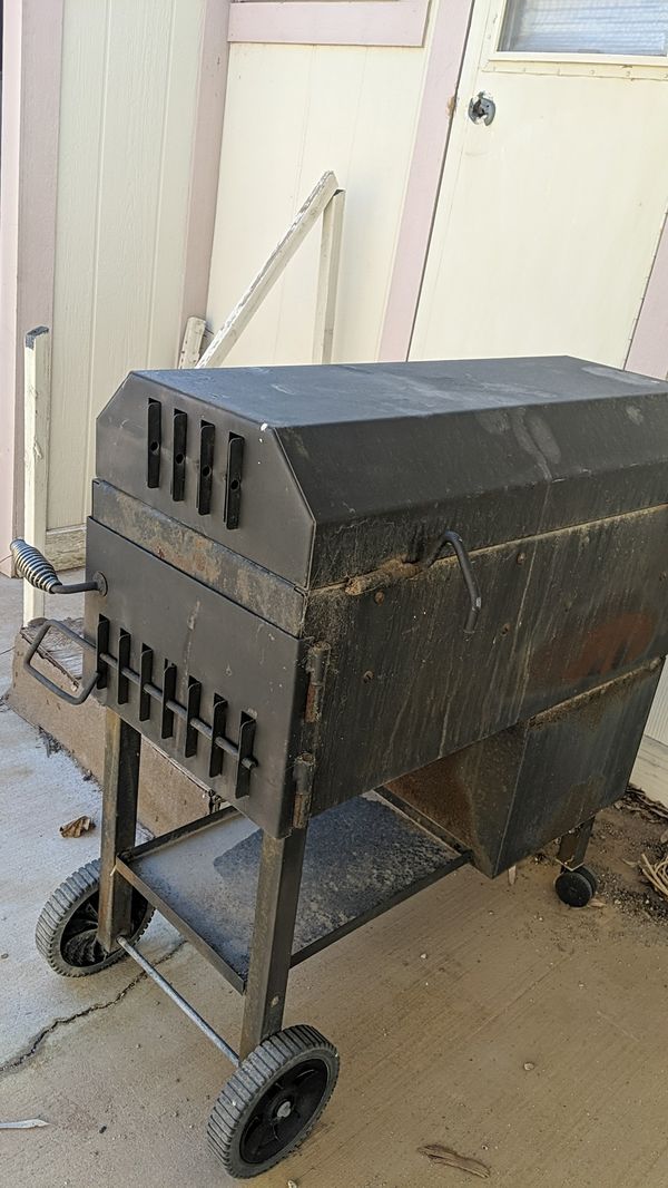 New Braunfels smoker made in the USA for Sale in Earp, CA OfferUp