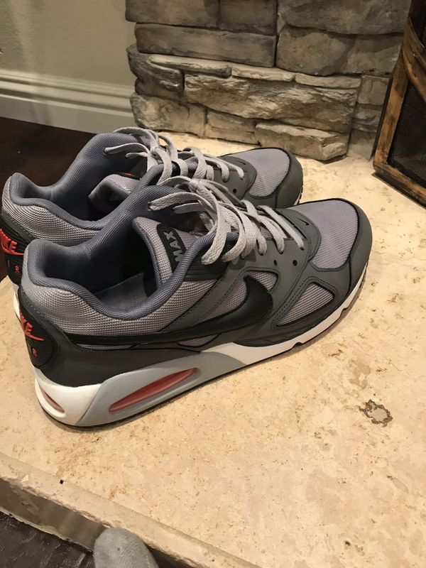 Nike Air Max IVO 580518-001 Mens Sz 11.5 Running Shoe Gray White 36-10 for Sale in Spring Valley 
