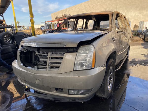 Cadillac Escalade parts for Sale in Phoenix, AZ - OfferUp