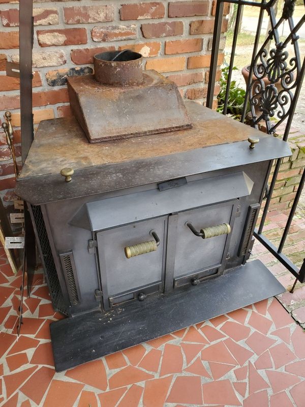 Buck Stove Wood Burning With Blower for Sale in Columbia, SC OfferUp