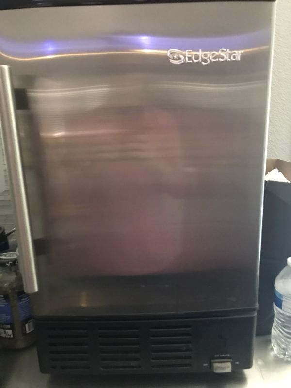 EdgeStar IB120SS Built in Ice Maker, 12 lbs, Stainless Steel and Black