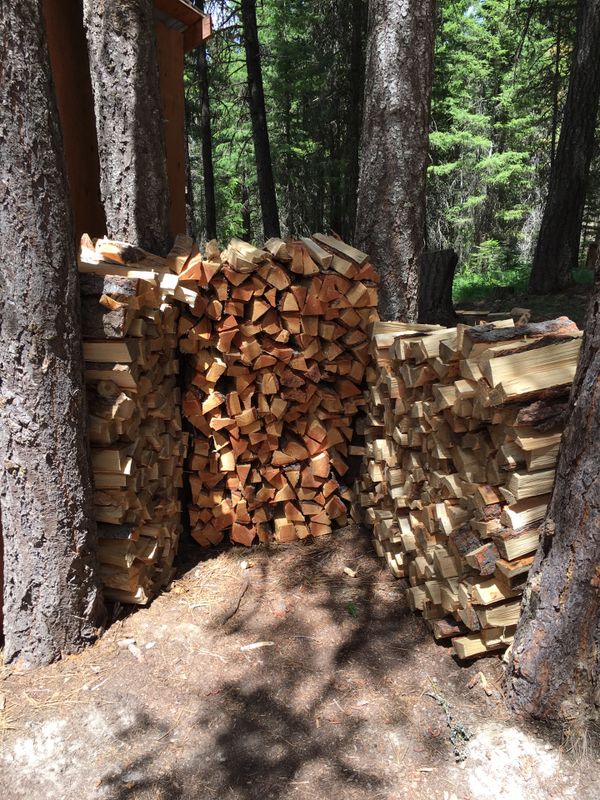 Firewood ; Seasoned ponderosa pine and fir for Sale in Cle Elum, WA