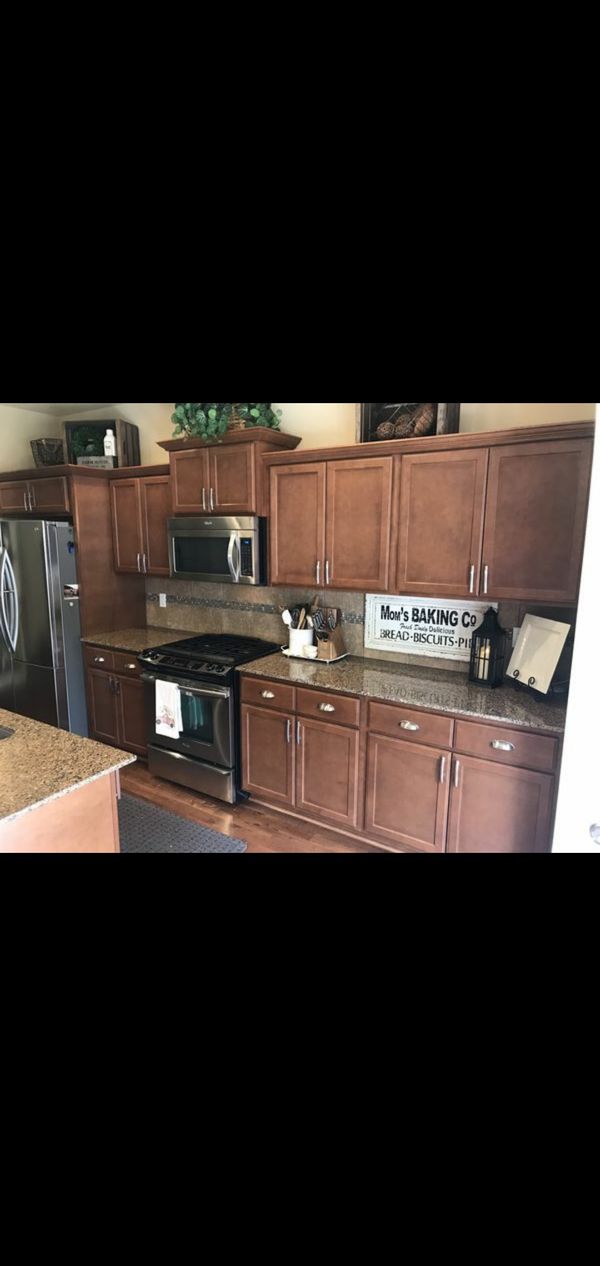  Full Kitchen Set  with Granite and Island for Sale in Kent 