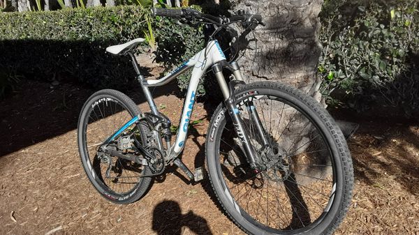 giant aluxx sl fluidform mountain bike