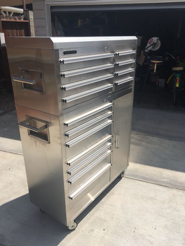 Steel Glide stainless steel rolling tool chest with ball bearing