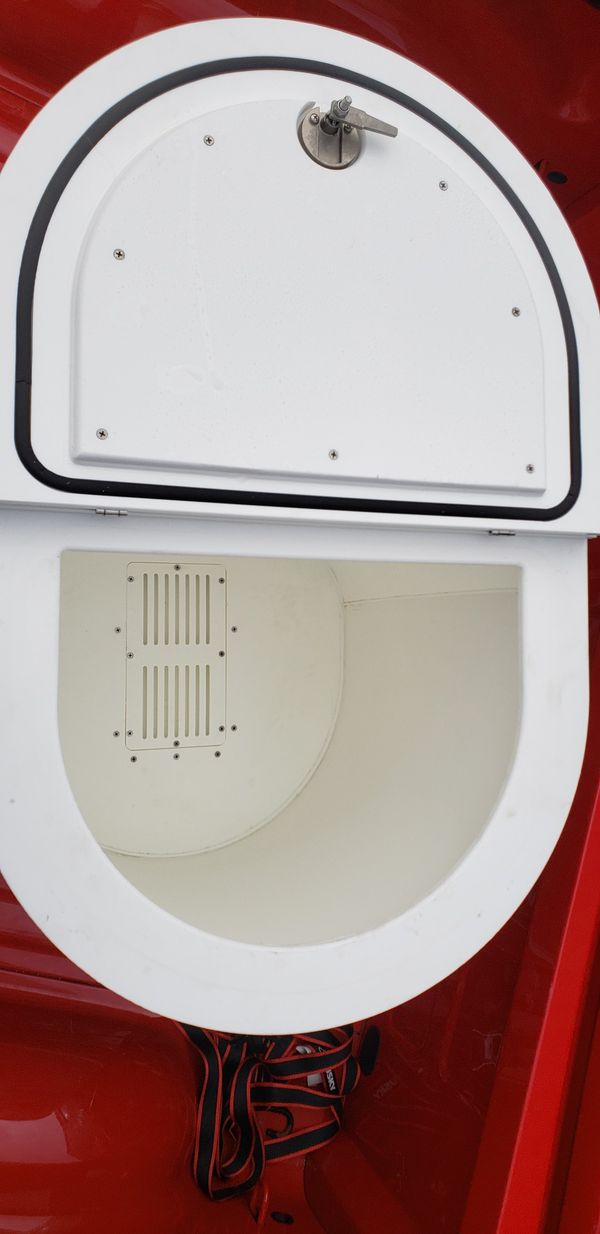 Shad Shack Bait tank for Sale in Williamsburg, VA OfferUp