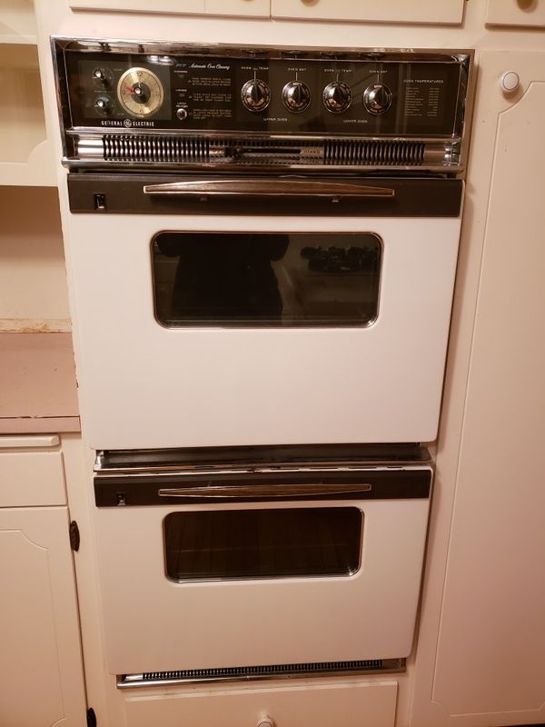 GE vintage double oven for Sale in Bellevue, WA OfferUp