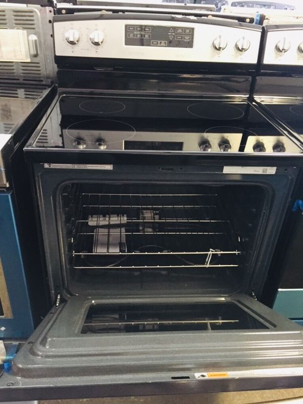 Stoves Amana stainless steel new scratch and dent for Sale in Fort