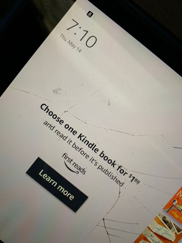 Amazon Fire 10 HD tablet cracked screen for Sale in Sanford, FL OfferUp