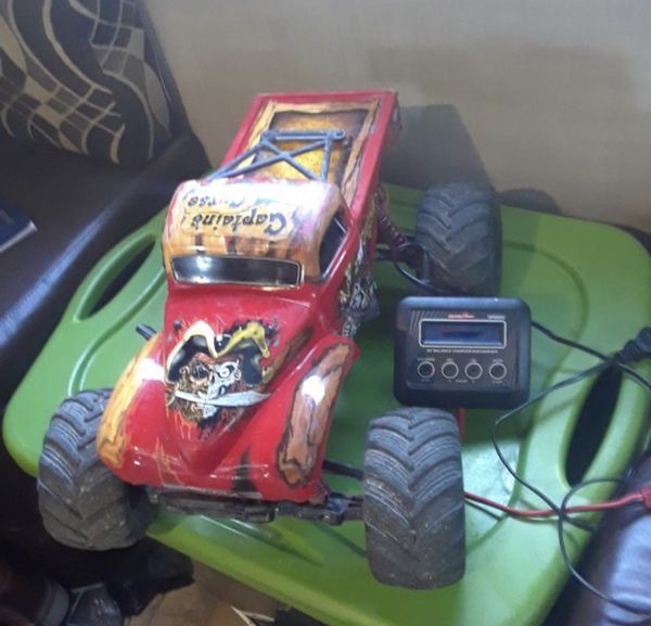 Rc TRAXXAS CAPTAIN â€˜S curse monster truck for Sale in Chula Vista, CA