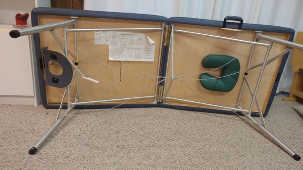Astra Lite Lumina Portable Blue Chiropractic Massage Table W Head Cradle For Sale In Woodinville Wa Offerup