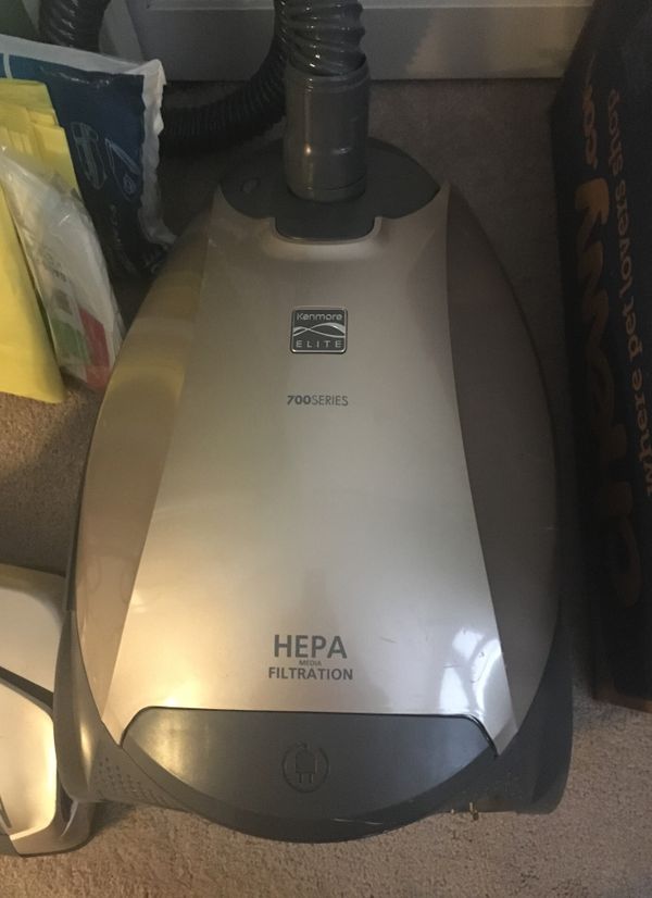 Kenmore 700 series Canister Vacuum for Sale in Clay, NY OfferUp