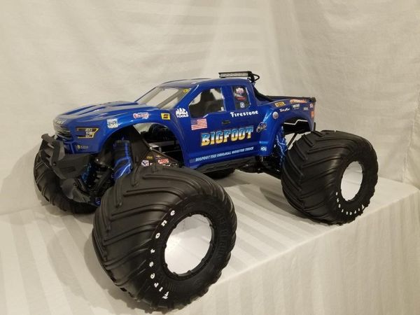 xmaxx bodies