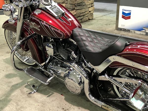custom leather harley seats