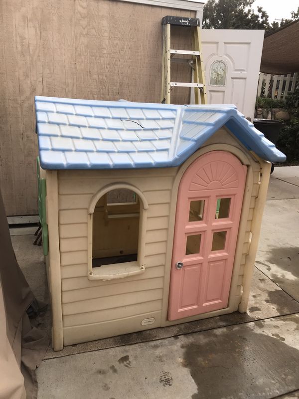 Little Tikes Play House (FREE) for Sale in San Diego, CA - OfferUp