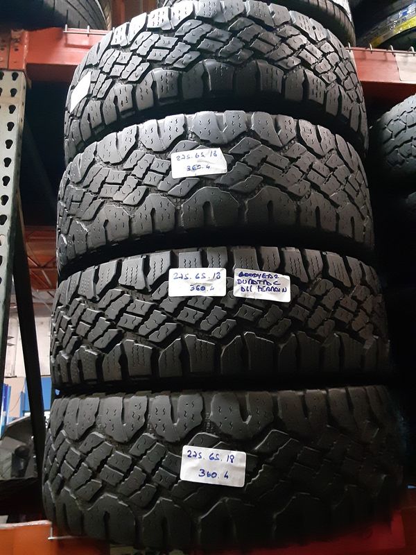 275/65R18 GOODYEAR WRANGLER DURATRAC KEVLAR 275 65 18 MATCHING FULL SET ...