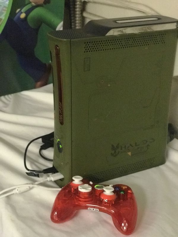 Hacked Xbox 360 for Sale in San Bernardino, CA OfferUp