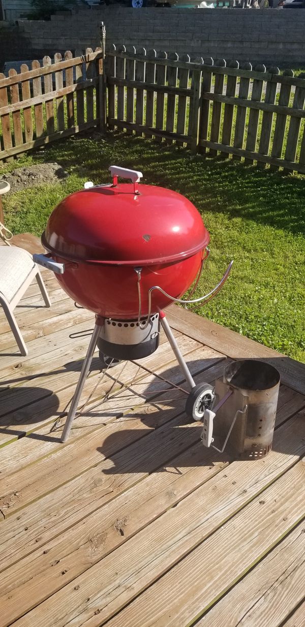 Vintage Red Weber 22