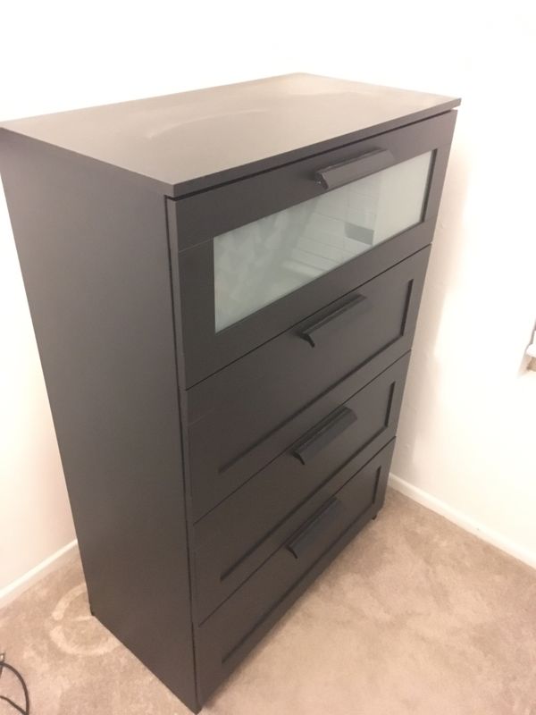 IKEA BRIMNES 4drawer dresser for Sale in Santa Barbara