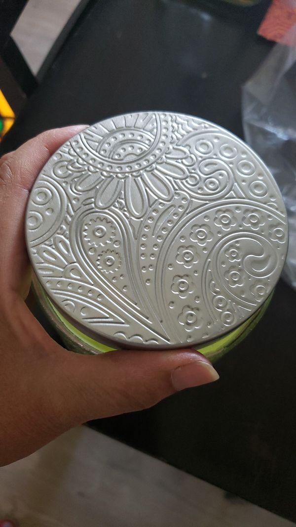 Susan Jacob's candle 6inches tall 4 inches wide for Sale in Hesperia