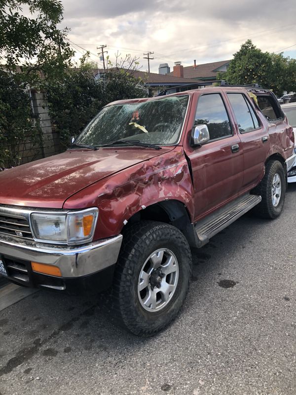 94 Toyota 4Runner 4wd manual transmission. for Sale in San Fernando, CA