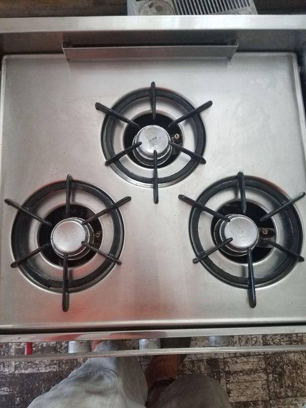 Propane three burner stove... seaward princess for Sale in WA