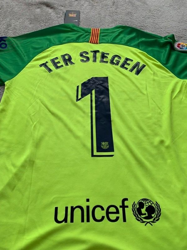 ter stegen barcelona jersey