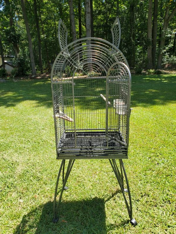 Bird cage for Sale in Spring Hope, NC - OfferUp
