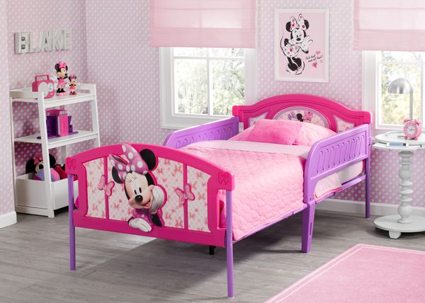 Disney Minnie Mouse Plastic 3D-Footboard Twin Bed by Delta Children for ...